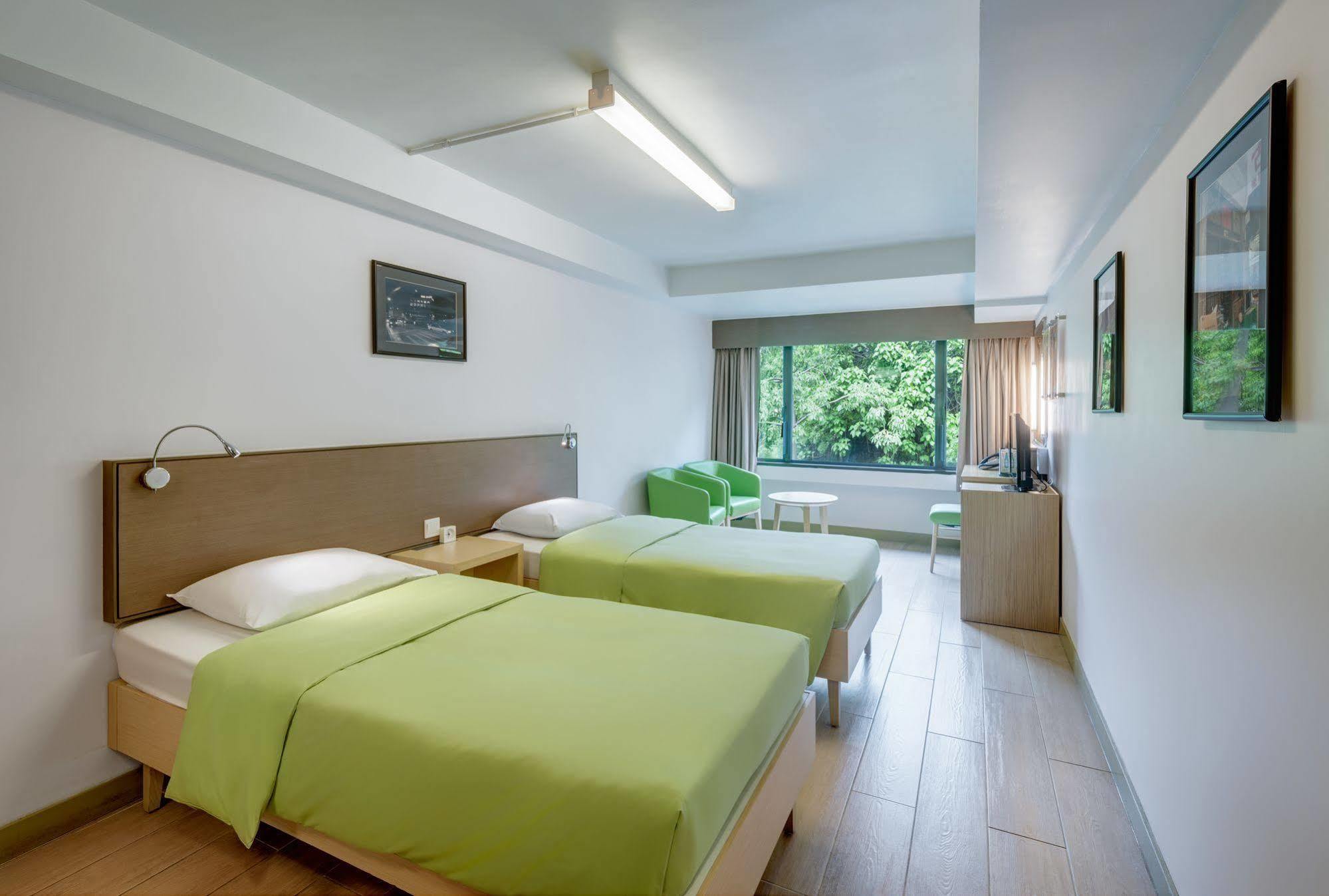 Yha Mei Ho House Youth Hostel Hong Kong Exterior photo